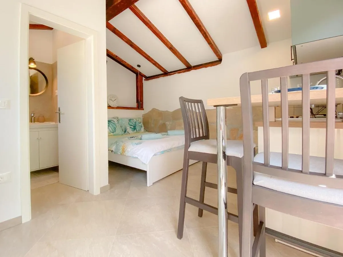Doris A2 Apartment Novigrad